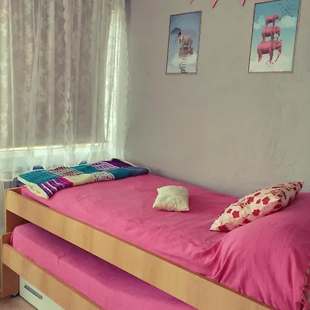 Fulele House طوستا ديل سيلونثيو